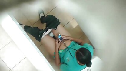 پسری با یک الاغ بزرگ ، یک بلوند عکس سکسی و لخت بالغ را می گیرد