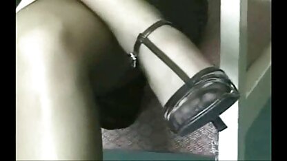 دوست دختر جوان تصاویر لخت سکسی دوست پسر مهبل خود را در حال انزال احساس کرد