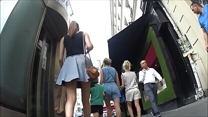 لاتین ناز بیدمشک عکسهای لخت و سکسی خود را در وب کم حذف می کند