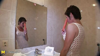 وانت یک دختر جدید را برای پارک هوای تازه تصاویر لخت سکسی به پارک می برد